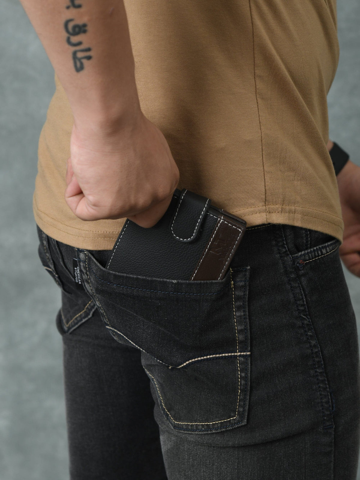 Salvatore wallet open view