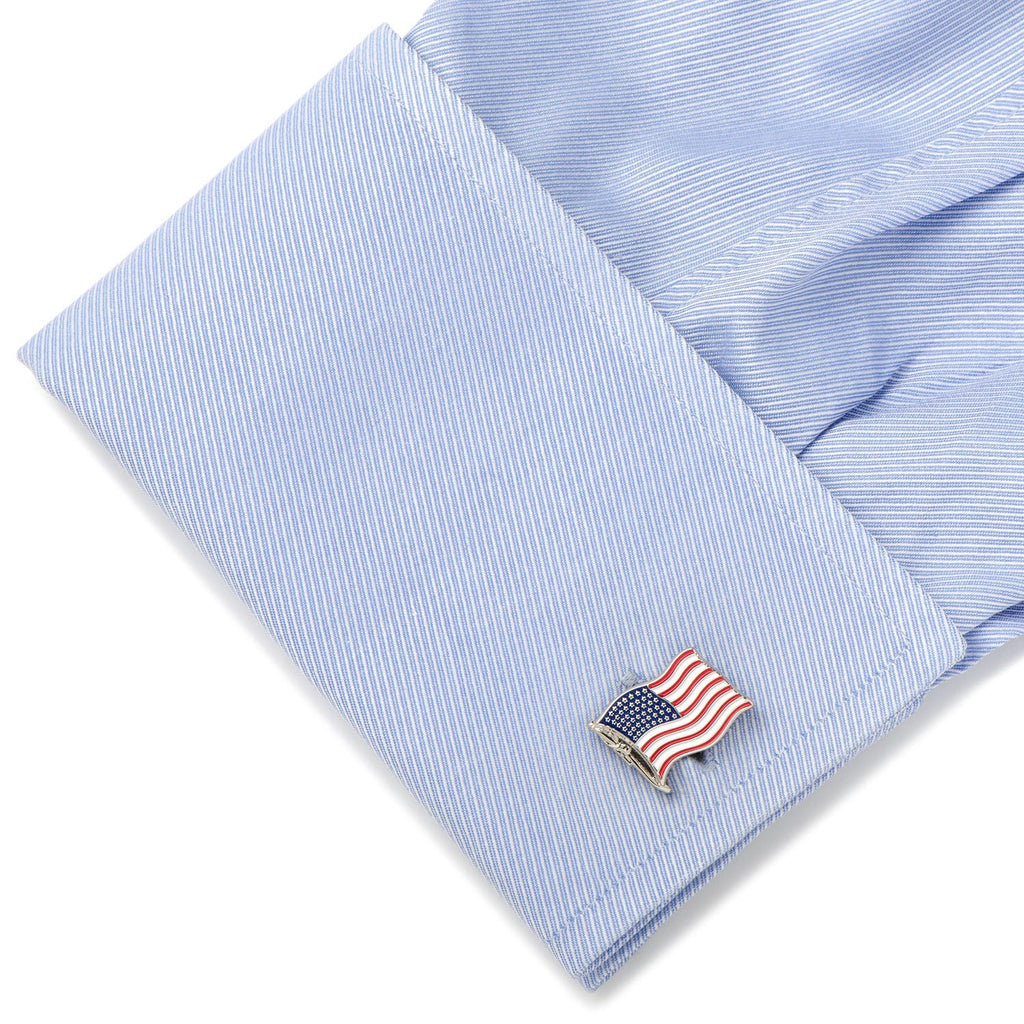 Waving American Flag Cufflinks & Tie Bar Gift Set