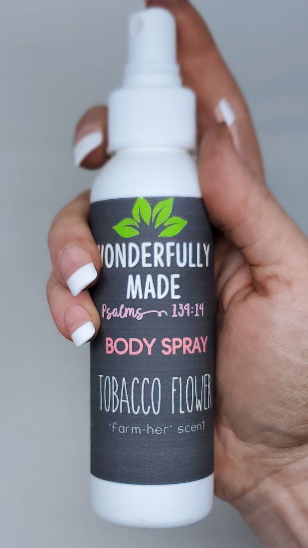 Tobacco Flower Spa Gift Basket