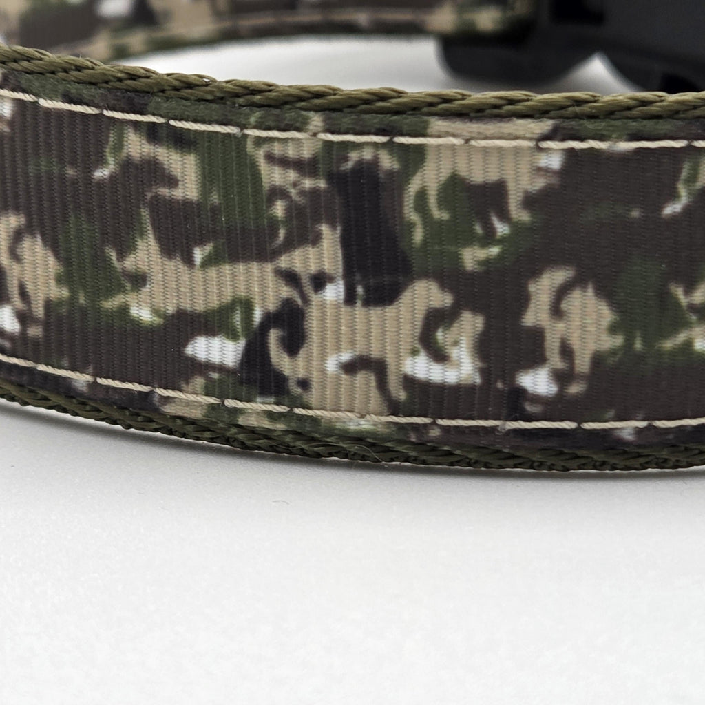 Hidden Dog Camo Hunting Dog Collar